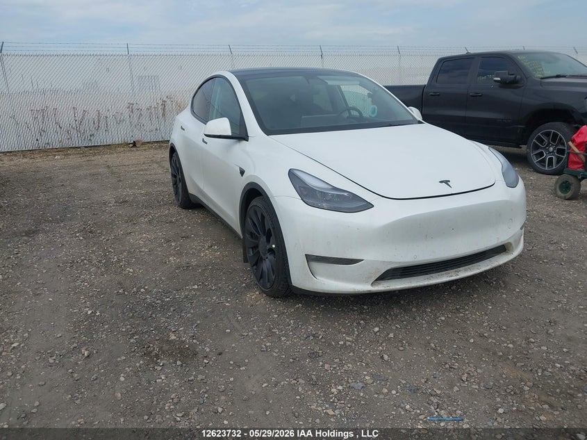 2022 TESLA MODEL Y