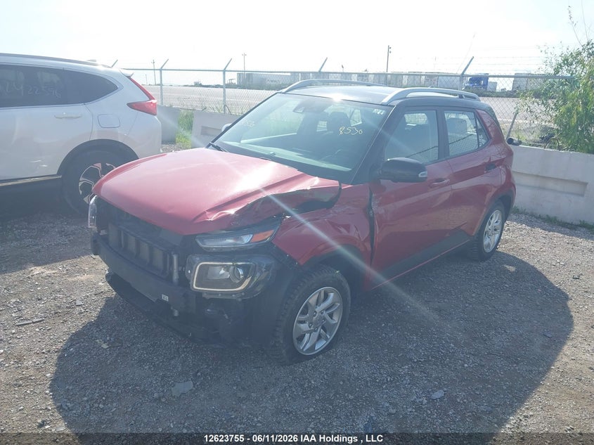 Vin: kmhrc8a30mu091111, lot: 3023275, hyundai venue preferred with two-tone body colour 20212