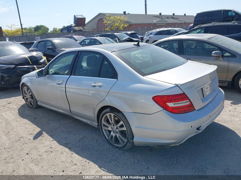 Vin: wddgf8jb0da832729, lot: 3023297, mercedes-benz c 350 4matic 20133