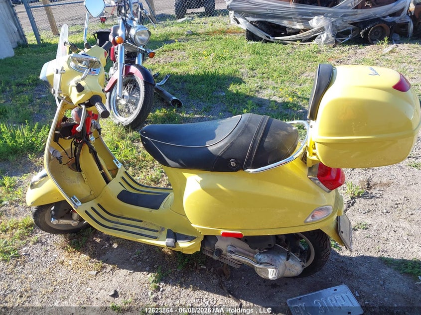 2008 Vespa Lx 150 VIN: ZAPM448F385600384 Lot: 12623864