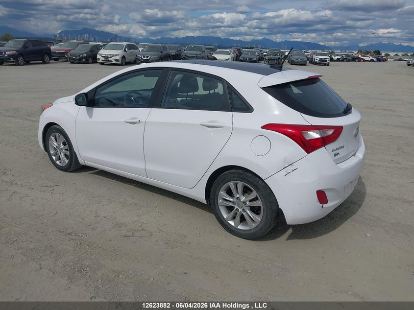 Vin: kmhd35lh2eu183131, lot: 3023406, hyundai elantra gt gls 20143