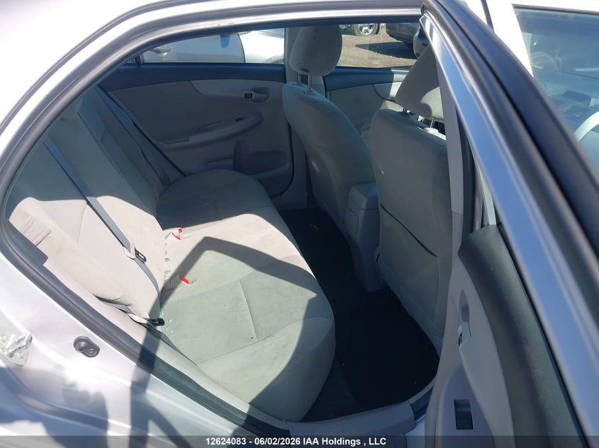 2012 Toyota Corolla 1.8 S/Le silver Lot 111012624083 Vin 2T1BU4EE5CC878025