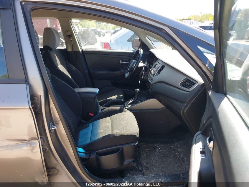 2017 Kia Rondo L/Lx VIN: KNAHT8A34H7187910 Lot: 12624182