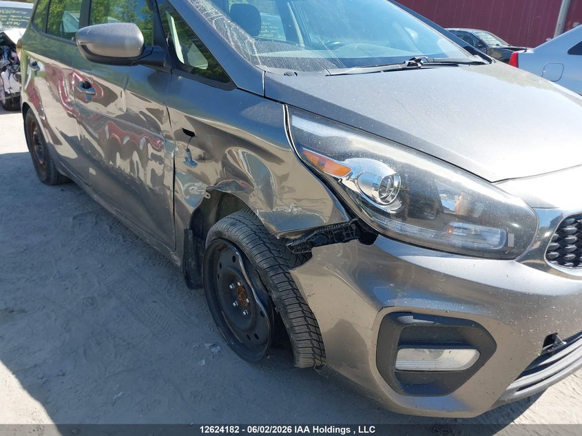 2017 Kia Rondo L/Lx VIN: KNAHT8A34H7187910 Lot: 12624182
