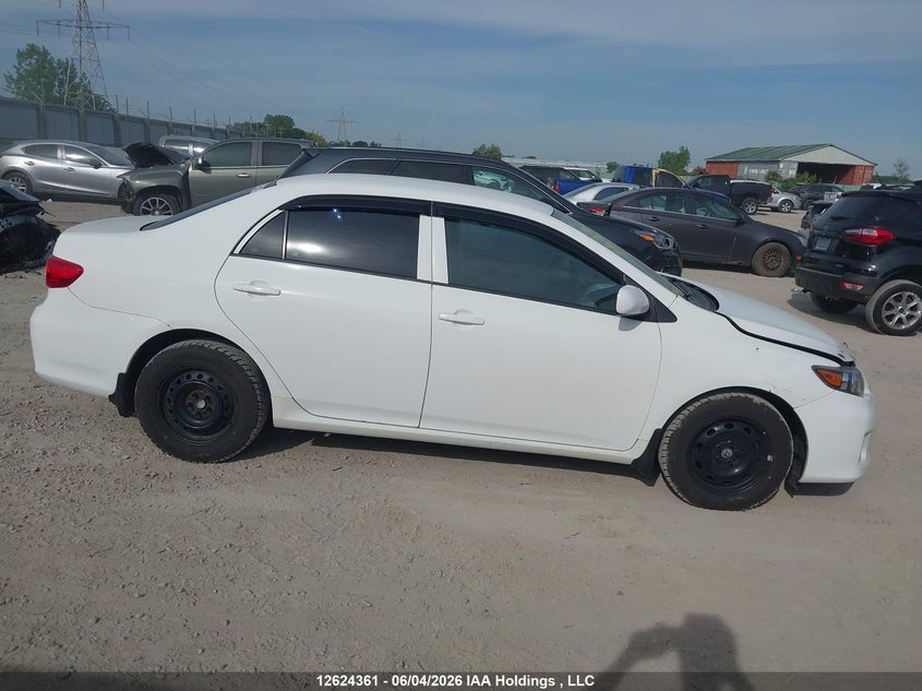 2013 TOYOTA COROLLA SEDAN 1.8L I-4 DOHC, VVT, 132HP