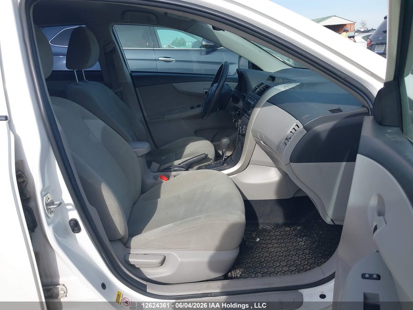2013 TOYOTA COROLLA SEDAN 1.8L I-4 DOHC, VVT, 132HP