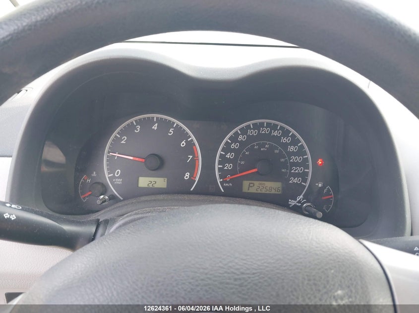2013 TOYOTA COROLLA SEDAN 1.8L I-4 DOHC, VVT, 132HP