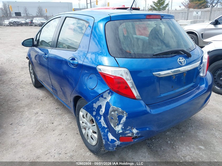 Vin: jtdktud35cd527878, lot: 3024015, toyota yaris 20123
