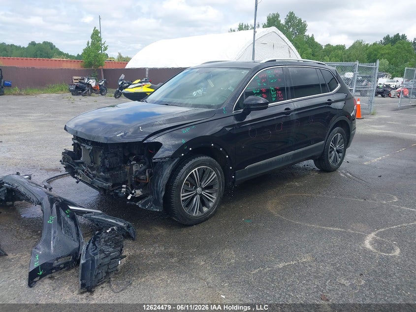2018 Volkswagen Tiguan Sel Premium, Удар спереди, IAAI, VIN 3VV4B7AXXJM037704 — фото 2