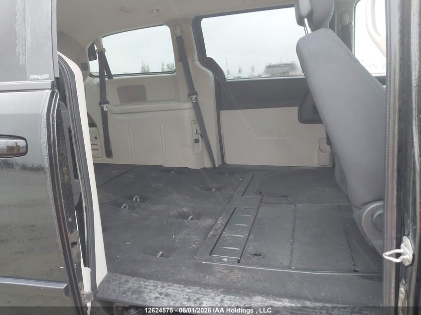 2010 Dodge Grand caravan 3.3 Grand Se black Lot 111012624575 Vin 2D4RN4DE8AR410772