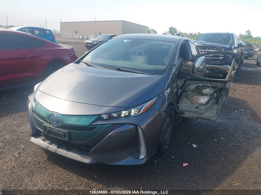 2020 Toyota Prius, Left Side, IAAI, VIN JTDKARFP4L3122037 — photo 2