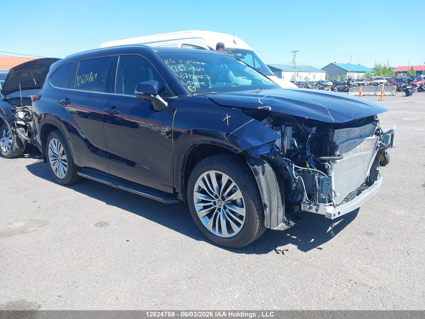 2026 TOYOTA HIGHLANDER SPORT UTILITY VEHICLE 2.5L I-4 DI, DOHC, VVT, 187HP