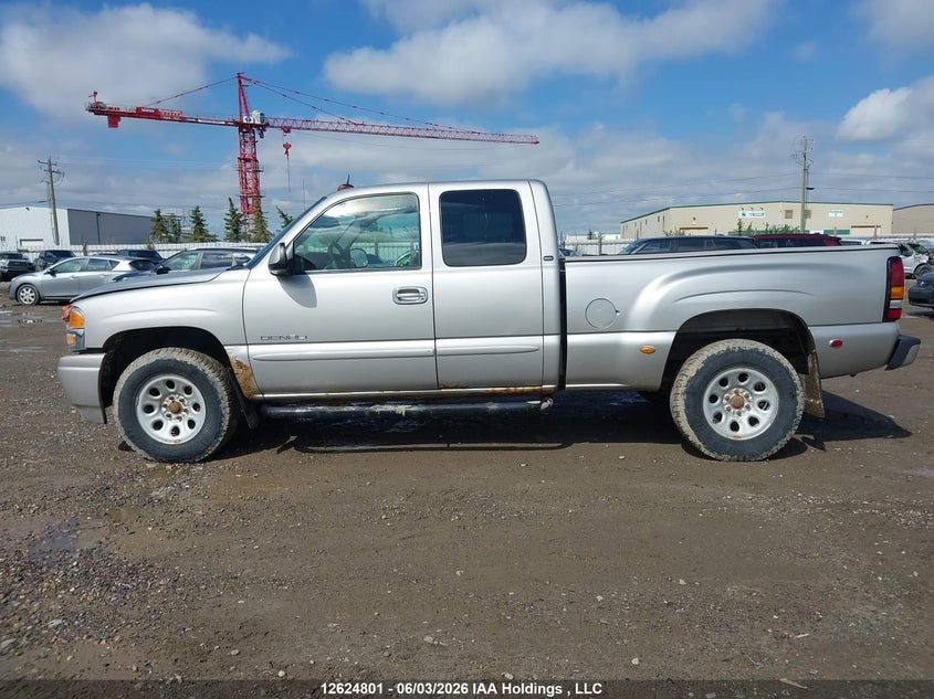 2004 GMC Sierra 1500 Denali VIN: 2GTFK69U041328302 Lot: 12624801