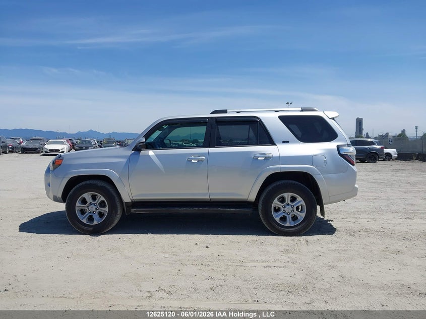 2021 Toyota 4Runner Sr5/Sr5 Premium/Venture/Trail/Limited Night Shade/Trd Off Road/Trd Off Road Premium/Trd Pro VIN: JTENU5JR7M5942989 Lot: 12625120