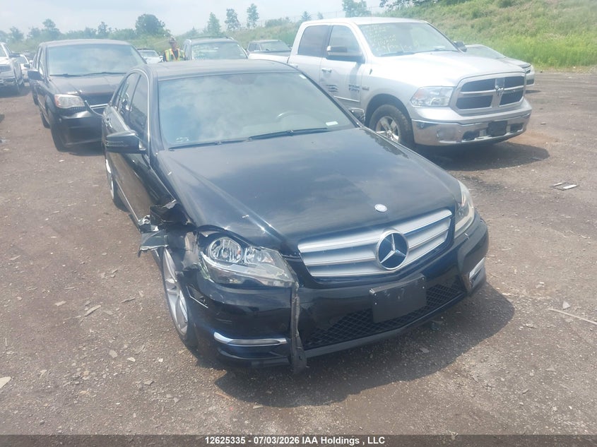 Vin: wddgf8fb7ca738273, lot: 3025033, mercedes-benz c 250 4matic 2012 img_1