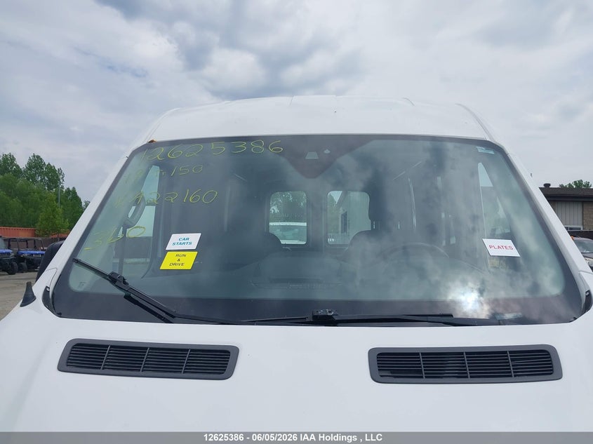 2019 Ford Transit 3.7 T-150 white Lot 111012625386 Vin 1FTYE2CM1KKA22160