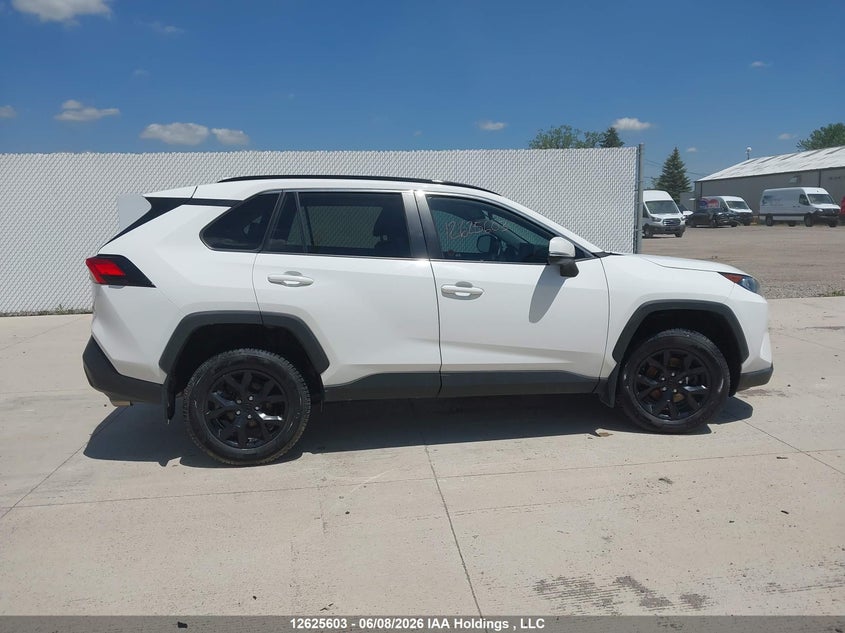 2021 Toyota Rav4 Xle VIN: 2T3R1RFV8MC214183 Lot: 12625603