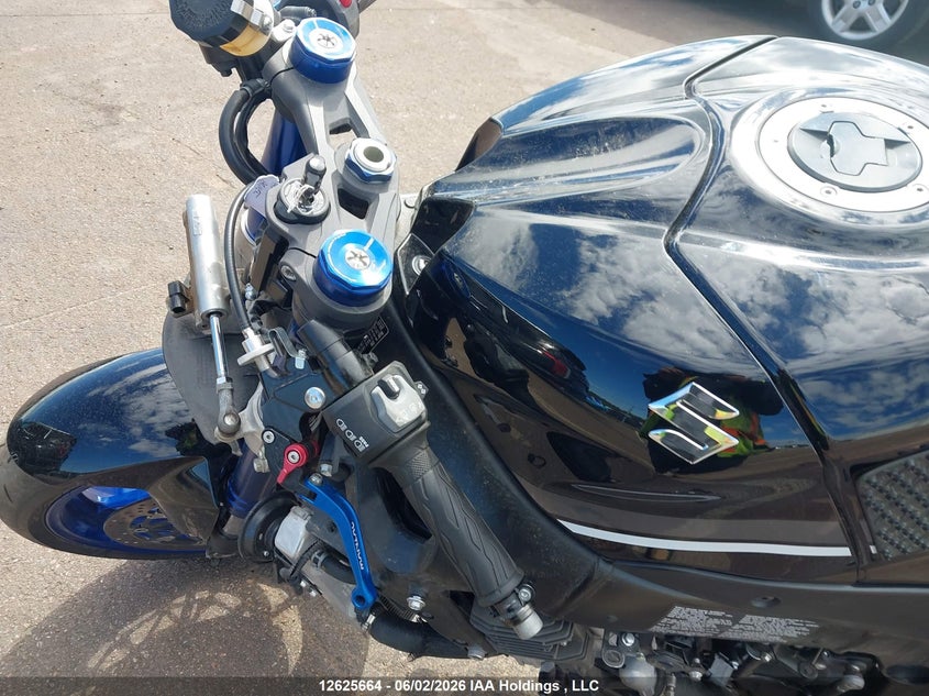 2018 Suzuki Gsx-R1000 R VIN: JS1DM11H0J2100390 Lot: 12625664