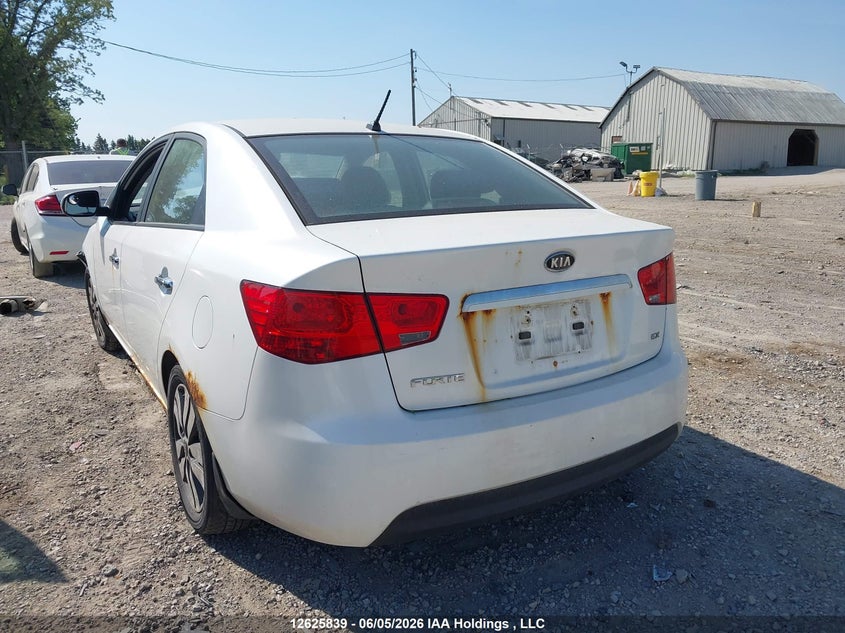 Vin: knafu4a27d5648480, lot: 3025600, kia forte 2.0l ex 20133