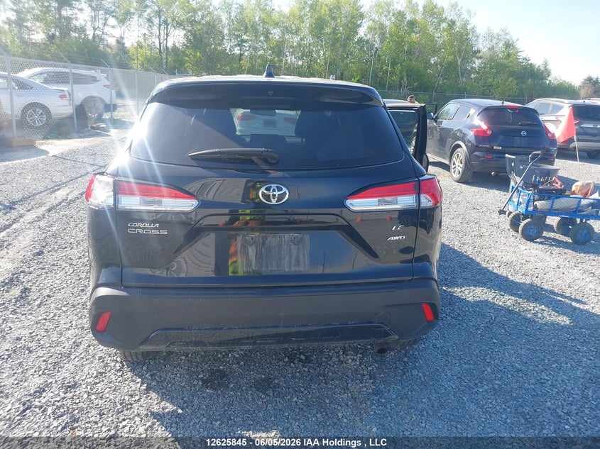 2025 Toyota Corolla Cross Le VIN: 7MUCAABG0SV123183 Lot: 12625845