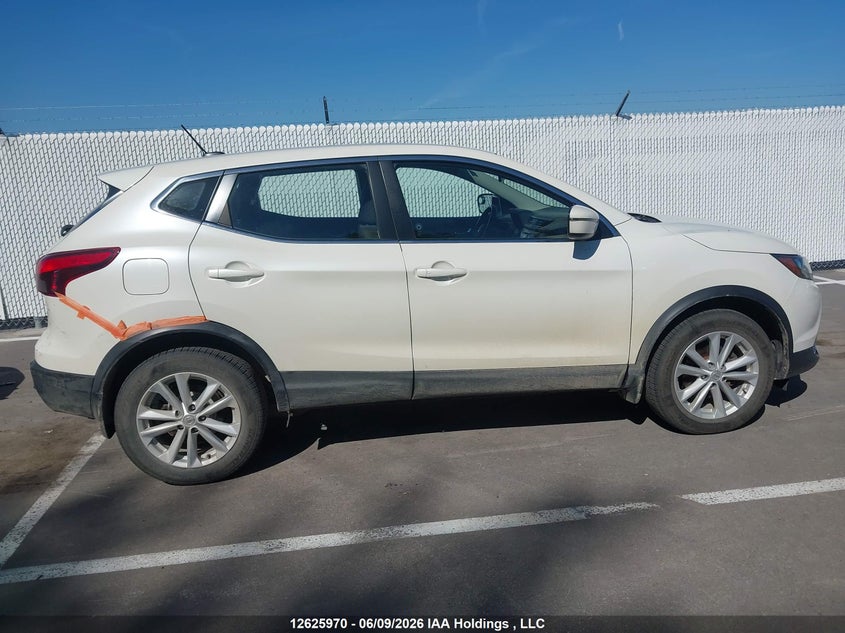 2017 Nissan Qashqai VIN: JN1BJ1CR4HW101821 Lot: 12625970