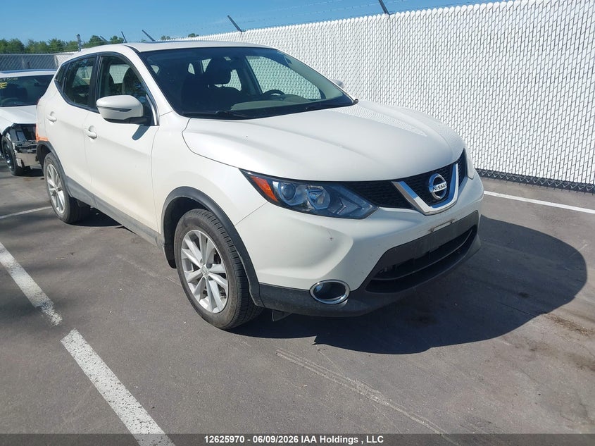 2017 Nissan Qashqai VIN: JN1BJ1CR4HW101821 Lot: 12625970