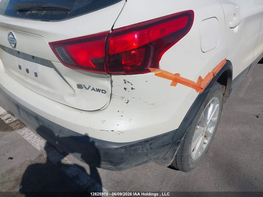 2017 Nissan Qashqai VIN: JN1BJ1CR4HW101821 Lot: 12625970
