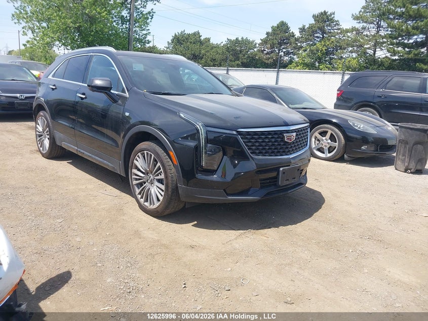 2025 CADILLAC XT4 PREMIUM LUXURY
