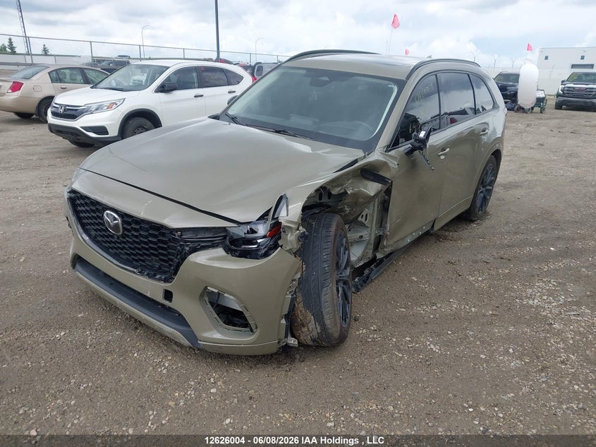 2025 Mazda CX-70, Front, IAAI, VIN JM3KJDHD1S1106580 — photo 2
