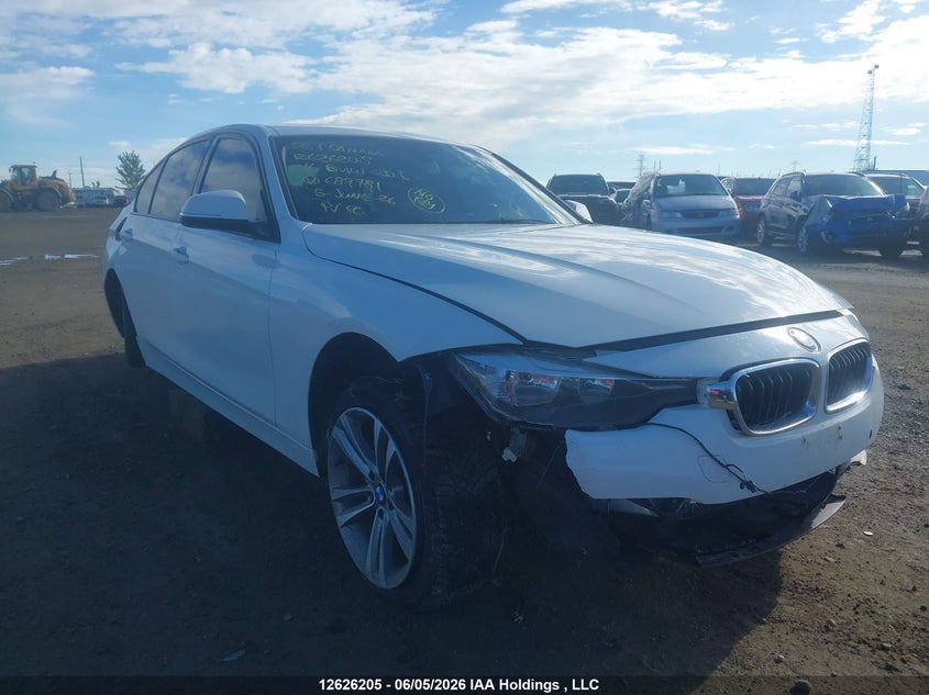Vin: wba8a3c55gk689781, lot: 3025972, bmw 320i xdrive 2016 img_1