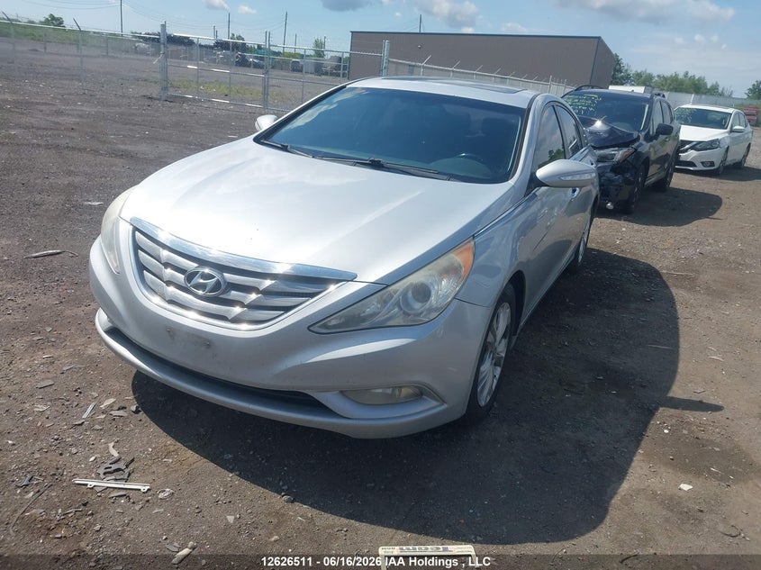 2011 Hyundai Sonata, Удар спереди, IAAI, VIN 5NPEC4AB7BH218365 — фото 2