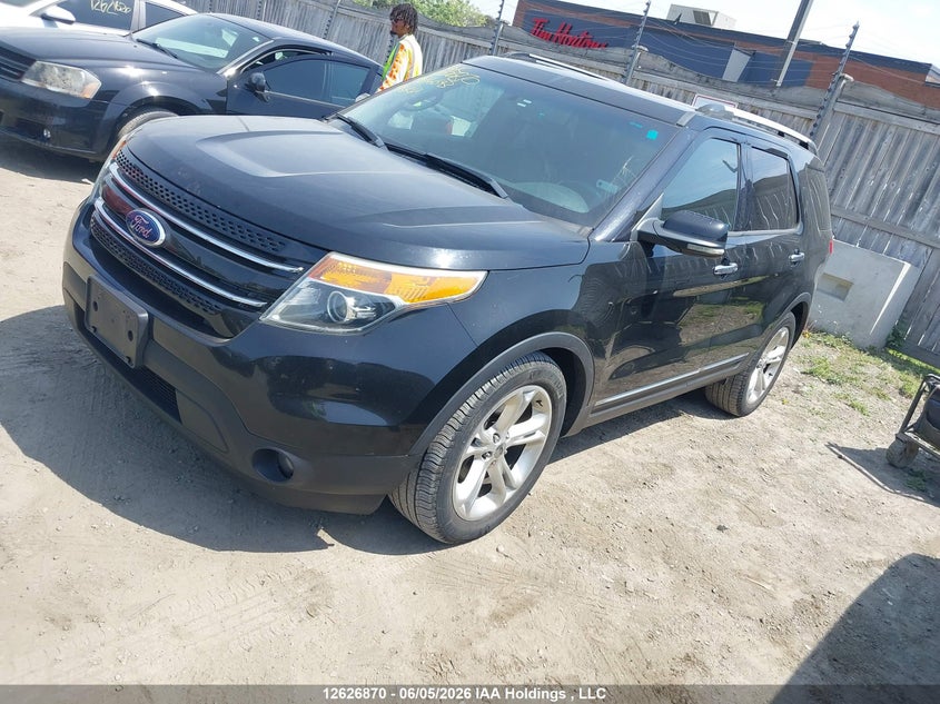 2011 Ford Explorer, Charity, IAAI, VIN 1FMHK8F84BGA84693 — photo 2