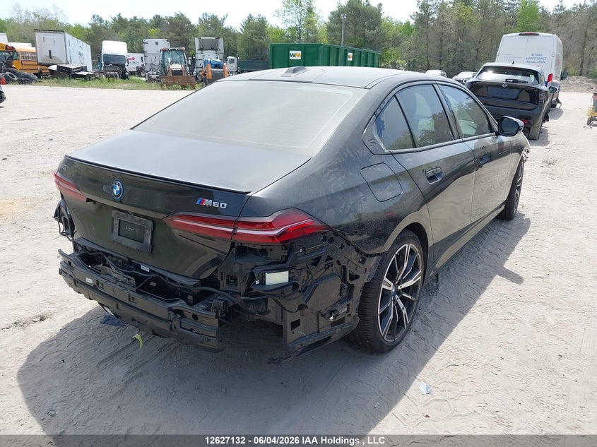 Vin: wby43fk00rcp62599, lot: 3026932, bmw i5 m60 xdrive 20244