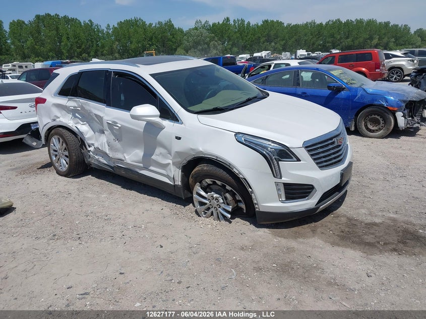 1GYKNFRS9HZ136582 CADILLAC XT5 Photo 1