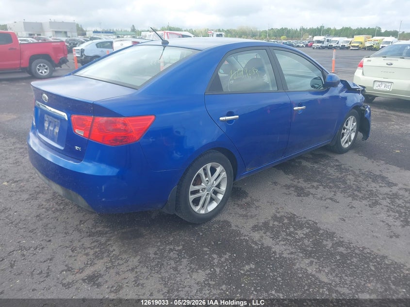 Vin: knafu4a29c5525505, lot: 3027244, kia forte 2.0l ex 20124