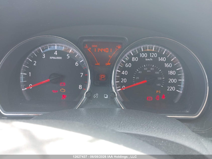 2014 NISSAN VERSA HATCHBACK 1.6L I-4 DOHC, VVT, 109HP