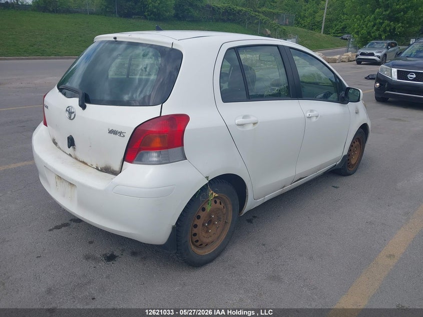 Vin: jtdkt4k30a5321023, lot: 3027356, toyota yaris le/rs 20104