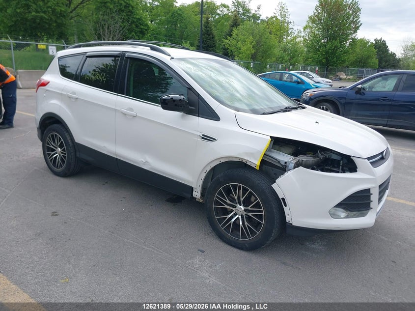 Vin: 1fmcu9gxxeua48044, lot: 3027358, ford escape se 2014 img_1