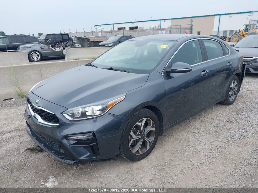 2020 Kia Forte, Удар ззаду, IAAI, VIN 3KPF54AD6LE225572 — фото 2
