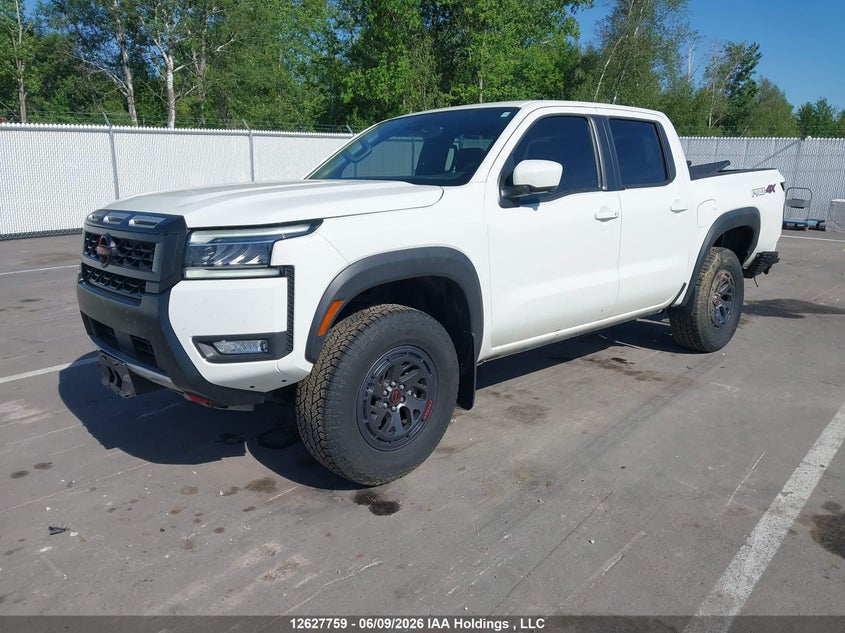 2025 Nissan Navara (Frontier), Удар ззаду, IAAI, VIN 1N6ED1EK5SN636670 — фото 2