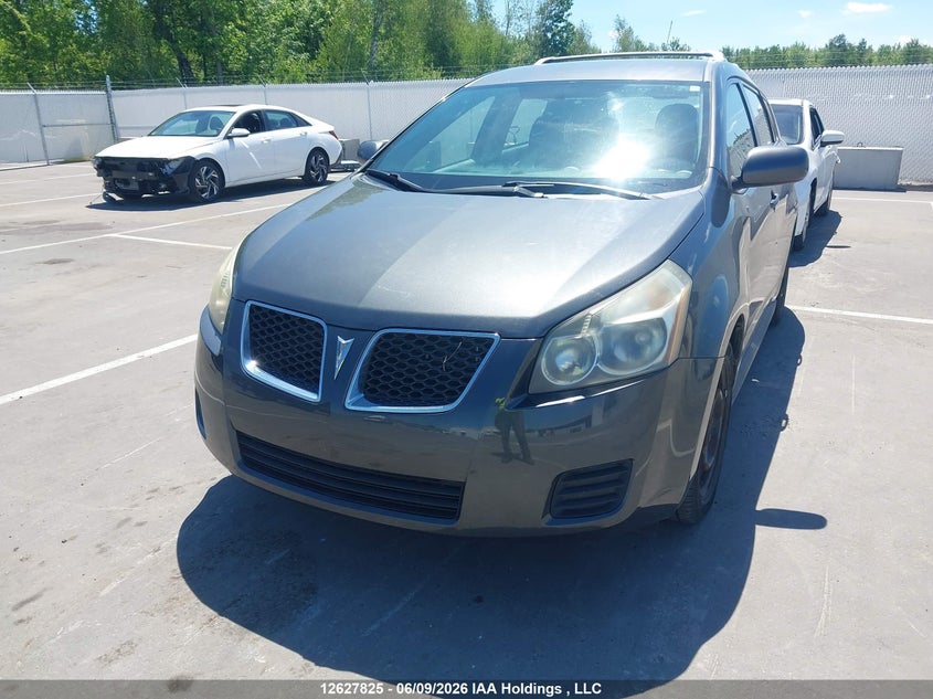 2009 Pontiac Vibe, Удар ззаду, IAAI, VIN 5Y2SP67889Z467386 — фото 2