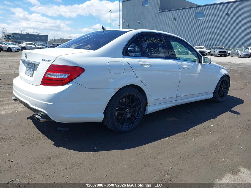 Vin: wddgf8ab6eg201790, lot: 3028290, mercedes-benz c 300 4matic 20144