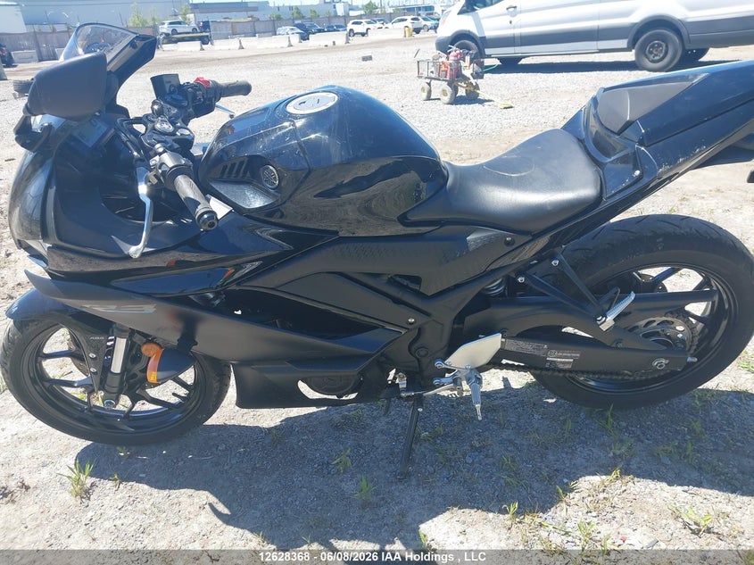 2023 Yamaha Yzfr3 A VIN: MH3RH18N8PK002357 Lot: 12628368