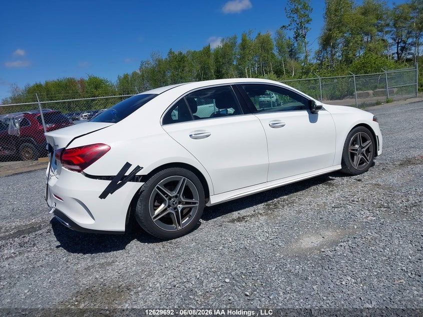 2019 Mercedes-Benz A 220 4Matic VIN: WDD3G4FB6KW009977 Lot: 12629692
