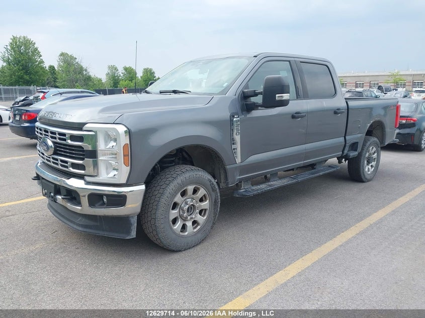 2024 Ford F250, Left Side, IAAI, VIN 1FT7W2BN5RED21162 — photo 2