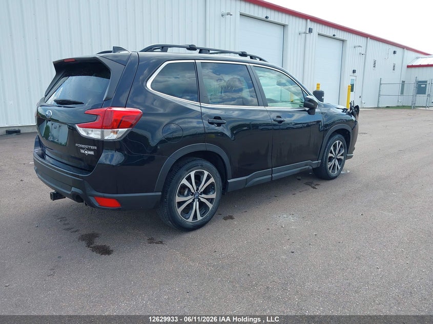 2022 Subaru Forester Limited VIN: JF2SKEPC4NH422332 Lot: 12629933