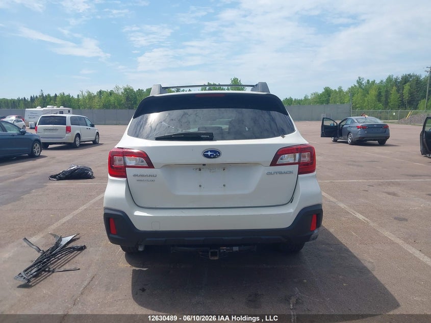 2018 Subaru Outback 2.5I Premium VIN: 4S4BSDDC2J3343855 Lot: 12630489