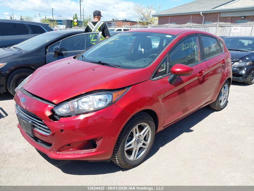 Vin: 3fadp4ej8km155066, lot: 3030602, ford fiesta se 20192