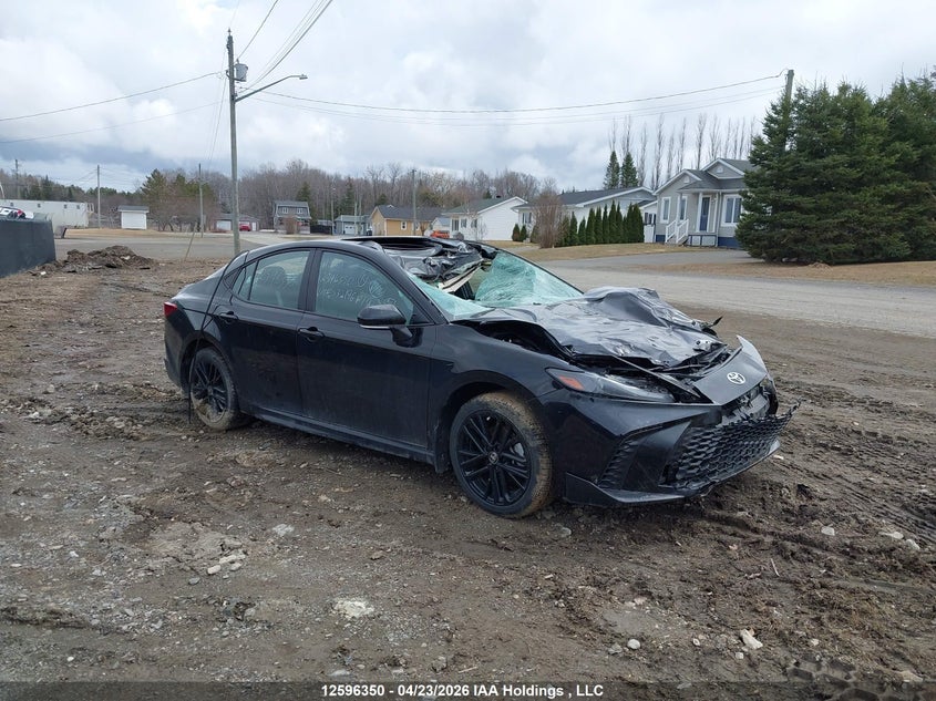 Vin: 4t1dbadkxsu532196, lot: 3030629, toyota camry se upgrade 2025 img_1