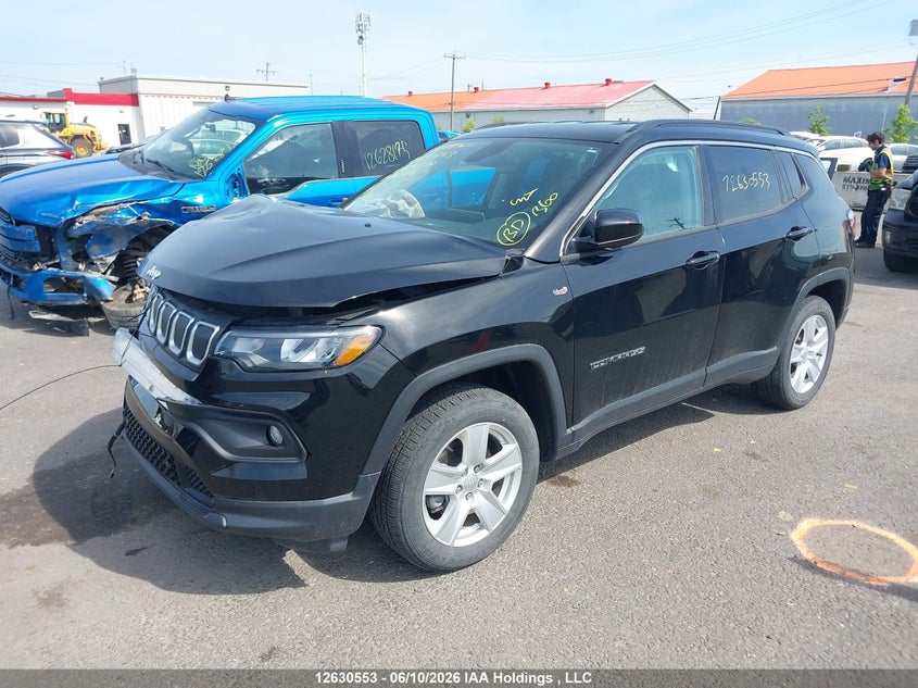 2022 Jeep Compass, Front, IAAI, VIN 3C4NJDBB9NT104330 — photo 2
